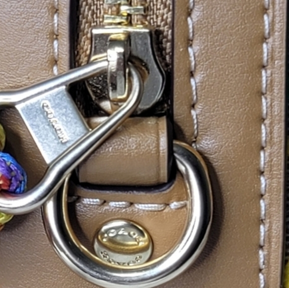 🔥 Coach NWT Rare Rainbow Bag 3in1 Satchel Crossbody Shoulder Bag - Picture 11 of 11